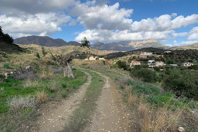 Karpathos Valley Walk in Pigadia - easy guided walking tour - Starting Point and Tour Schedule in Pigadia