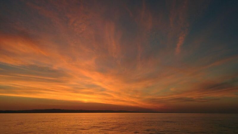 Kassandra: Sunset Sailing Boat Tour of Secluded Coves - Navigating the Calm Waters of Halkidiki