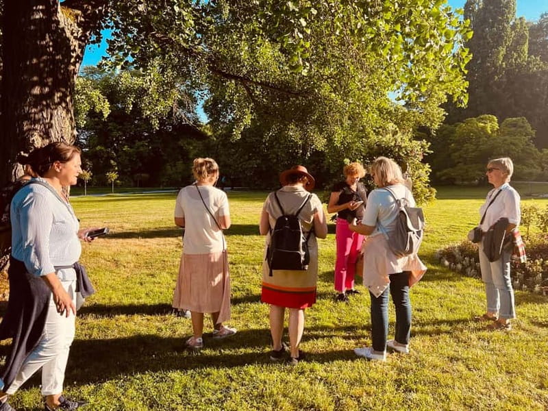 Kassel: Escape City Tour  Mysterious tour with a story - Logistics: Meeting Point and Tour Flow