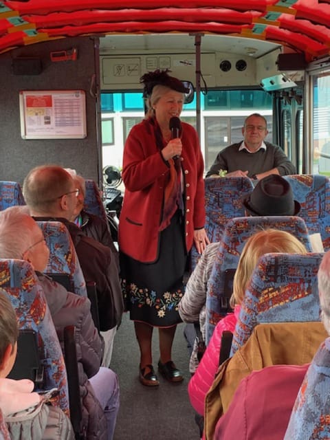 Kassel: Laughing with Lotte Moser - How Andrea C. Ortolano Guides the Tour with Humor