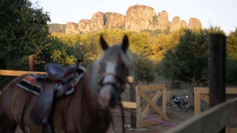 Kastraki: Meteora Morning Horse Riding with Monastery Visit - Scenic Viewpoints and Photography Opportunities