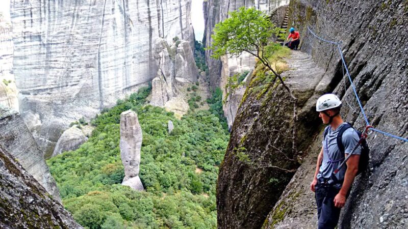 Kastraki: Meteora Via Cordata Hiking Tour to the Great Saint - Navigating the Via Cordata Route to Great Saint