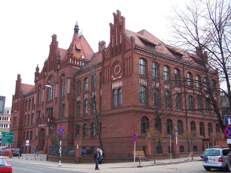 Katowice Old Town Highlights Private Walking Tour - In-Depth Visits to the Cultural Zone and Industrial Heritage