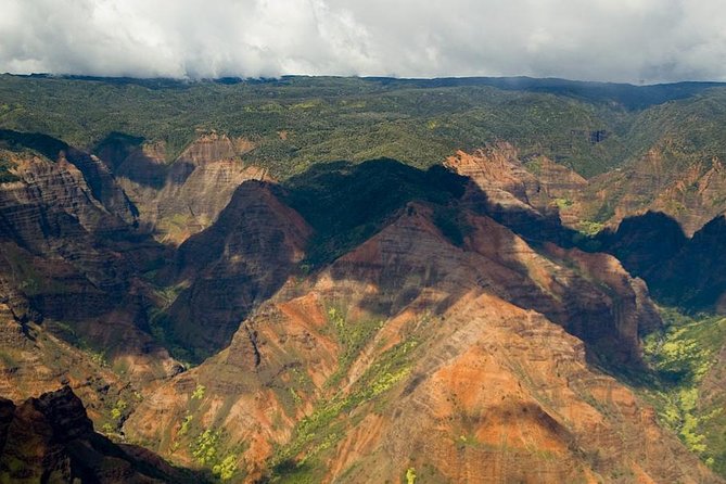 Kauai Airplane Tour: Na Pali Coast, Waterfalls & Window Seats - Notable Stops and Views During the Flight