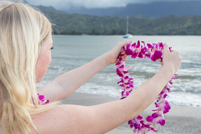 Kauai Airport Lei Greeting - The Warmth of a Traditional Hawaiian Lei Greeting at Lihue Airport