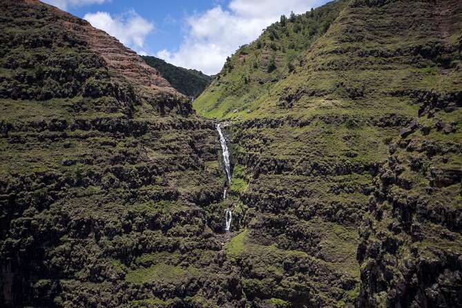 Kauai Deluxe Waterfall Safari: Helicopter Tour - Weather and Cancellation Policies