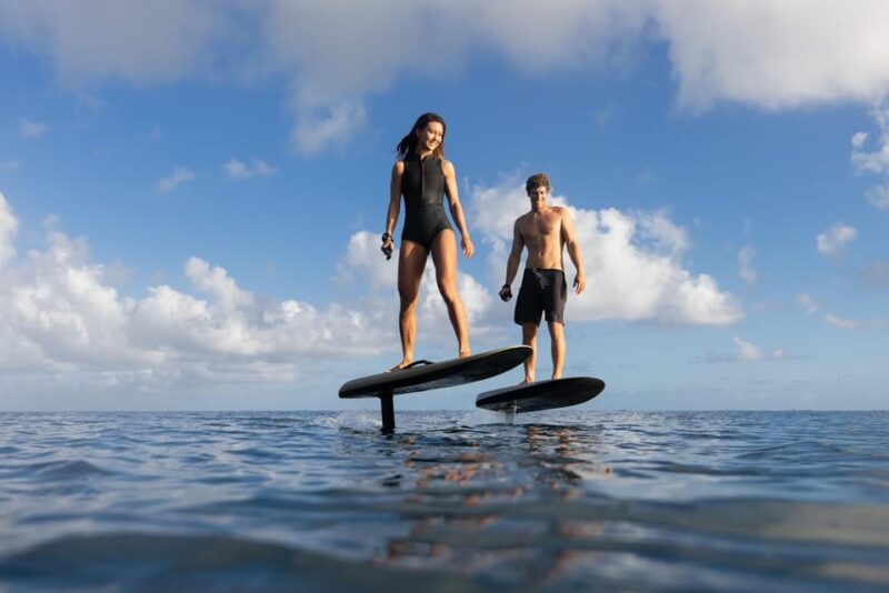 Kauai: E-Foil Lesson - What an E-Foil Is and How It Works in Kauai Waters