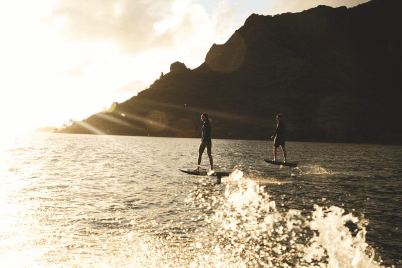 Kauai: E-Foil Lesson - The Instructor and Safety Briefing Details