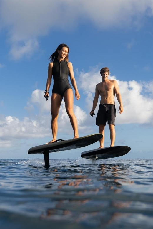 Kauai: E-Foil Lesson - The Equipment and What’s Provided