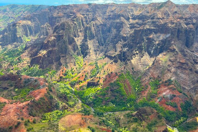 Kauai Island Private Guided Tour-Waimea Canyon from Princeville - Explore the Artsy Charm of Hanapepe Town