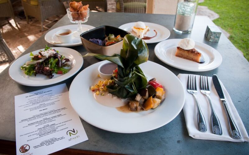 Kauai: VIP Manor House Dinner & Luau Kalamaku Show - Prime Seating with a View of the Main Show