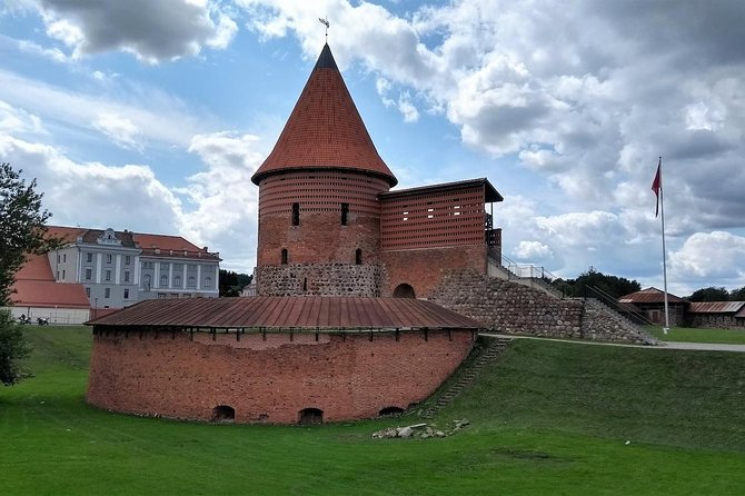 Kaunas day trip - the unsung Hero - From Vilnius to Rumsiskes Open Air Museum: Authentic Lithuanian Heritage