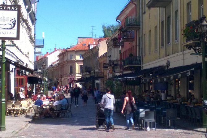 Kaunas Old Town tour + IX Fort Museum (BONUS) - Visiting Kaunas Town Hall and Town Square