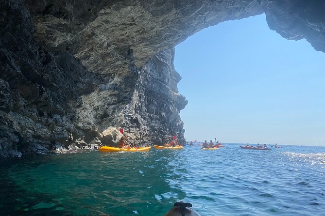 Kayak and Snorkeling Tour in the Bergeggi Island MPA - Environmental Monitoring as Part of the Tour Experience