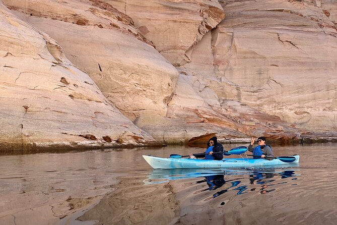 Kayak Antelope Canyon and hike, at Lake Powell - Swimming and Relaxing Options in the Water