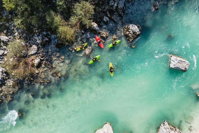 Kayak Course on Soca River - The Role of the Guide and Group Size