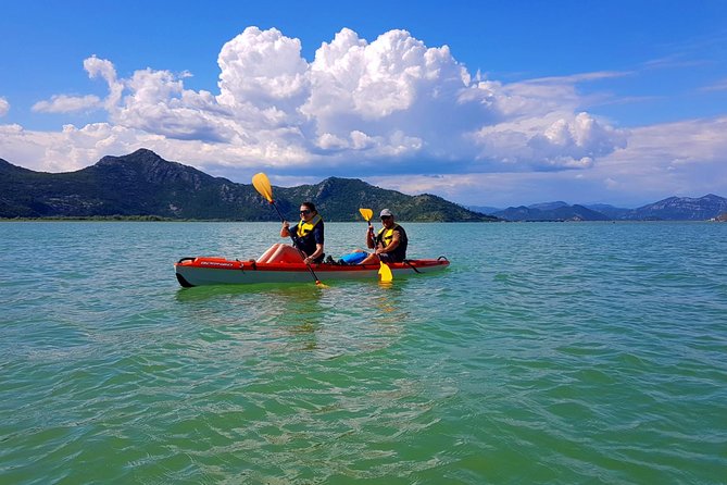 Kayak Guided Tour Skadar lake - Adventure in National park - Fortress Stops: Grmozhur and Lesendro with Free Admission