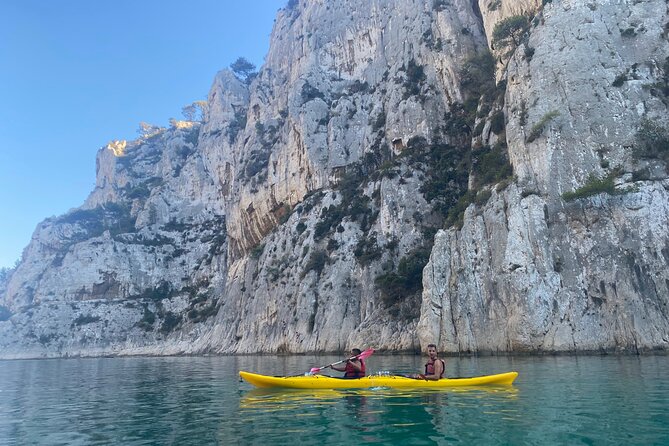 Kayak guided tour with a Local, Cassis Calanques National park - Discovering the Spectacular Calanque d’En-Vau