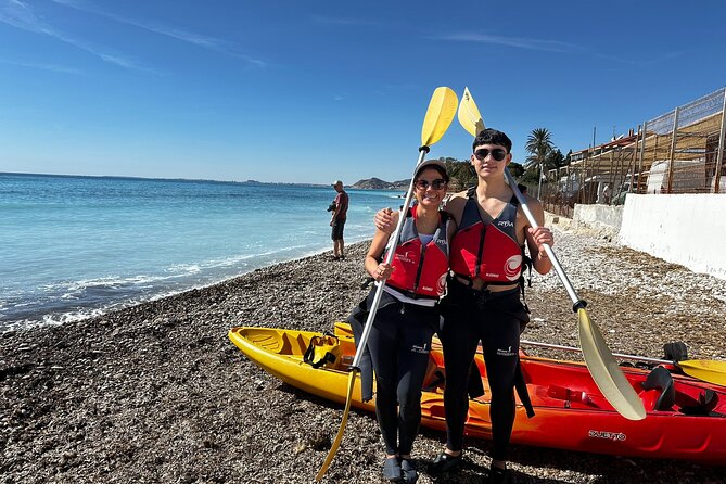 Kayak routes through the Coves of Villajoyosa - The Kayak Tour Starts at Alicante Aventura in Villajoyosa