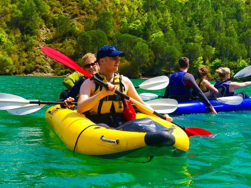 Kayak &SUP in Berat Lake, picnic lunch - What Sets This Tour Apart from Other Berat Activities
