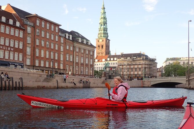 Kayak Tour in Copenhagen Harbor in May and September - Experiencing the Royal Library and The Black Diamant from the Water