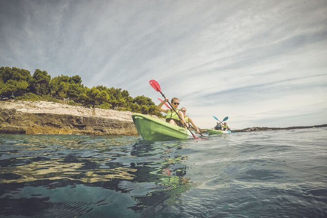 Kayak tour in Pula to Valley of Tears/free drinks+photos included - Activities and Highlights of the Tour