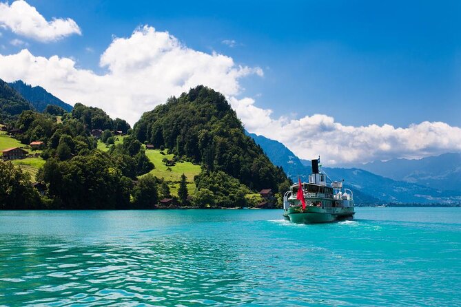 Kayak Tour of the Turquoise Lake Brienz - Discover the Kayak Tour of Lake Brienz for a Unique Swiss Water Adventure