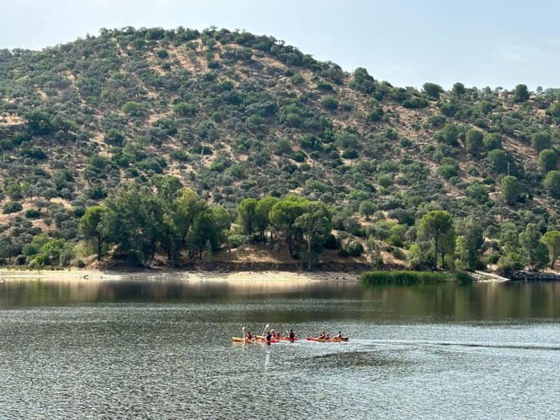 Kayak tour on the Encinarejo Reservoir (Andújar, Jaén) - Discover the Encinarejo Reservoir Kayak Tour in Andújar, Jaén