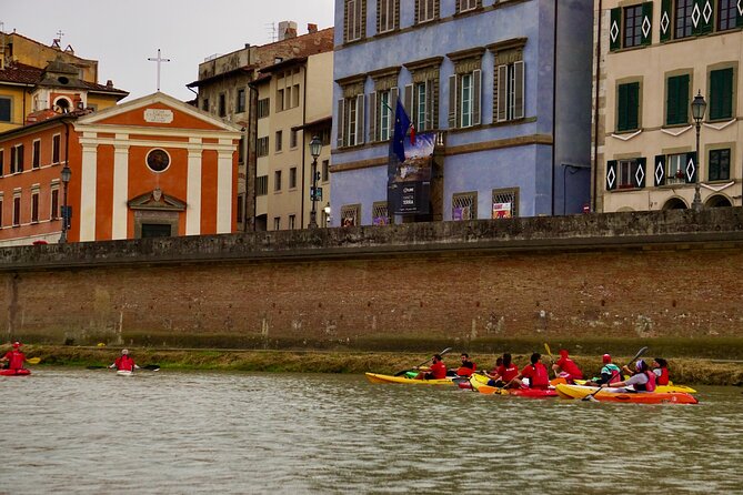 Kayak tour on the river Arno, Pisa (aperitif upon request) - Optional Aperitif and Practical Details