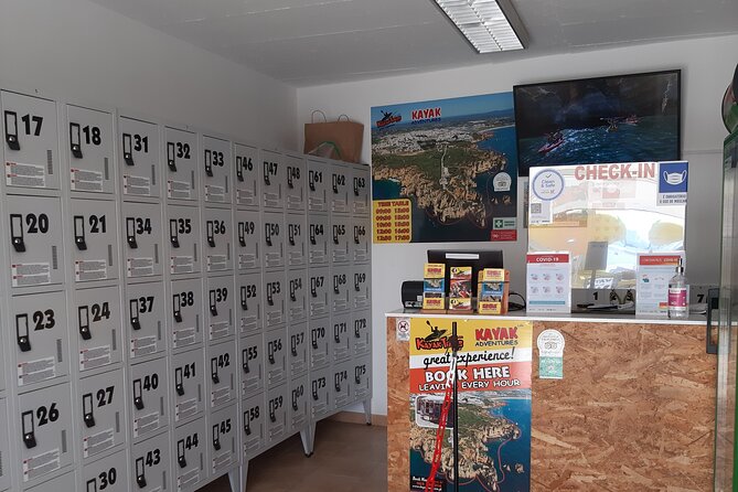 Kayak Tour to Ponta da Piedade Caves in Lagos - Exploring the Caves of Ponta da Piedade Up Close