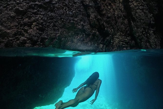 Kayak tour with cave experience - Discover the Kayak Tour with Cave Experience in Pula, Croatia