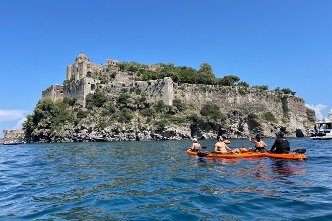 Kayak Tour with Local Guide - The Role of the Local Guide: Alessandro’s Approach