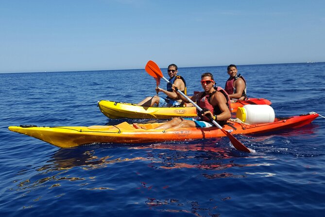 Kayak trip with snorkelling in the Marine Reserve of Menorca - Equipment and Instructor Support