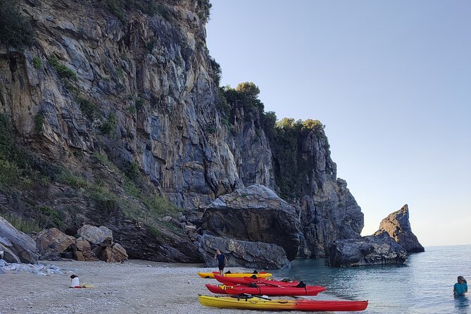 Kayaking Adventure around Pelion Coastline - The Experience of the Guide and Group Dynamics