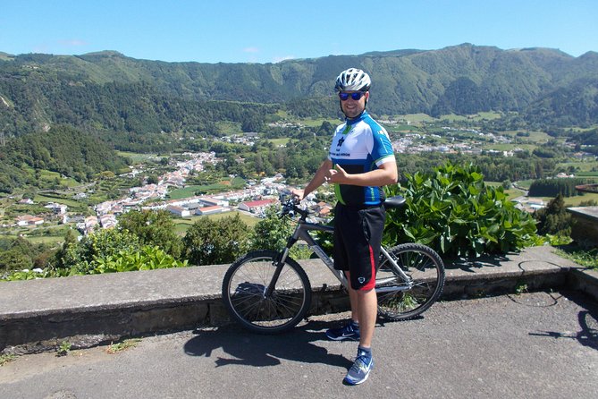 Kayaking and Mountain Biking in Furnas - Why This Tour Stands Out in Furnas