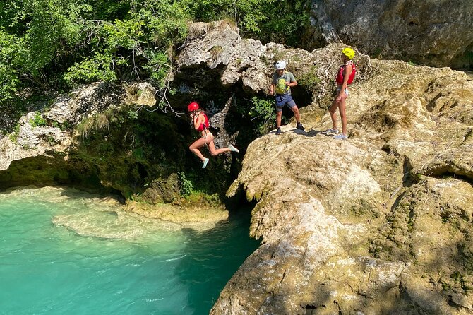 Kayaking at the Mreznica Canyon - Guides and Live Entertainment
