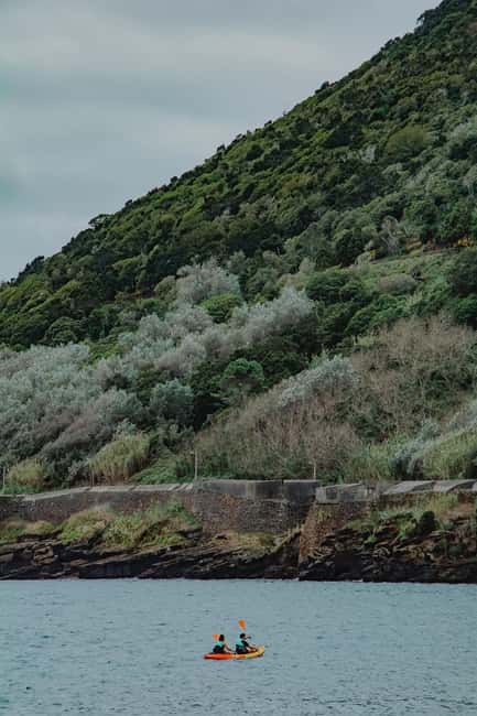 Kayaking - Beginner level - Discover the Calm Waters of Terceira Island in the Azores