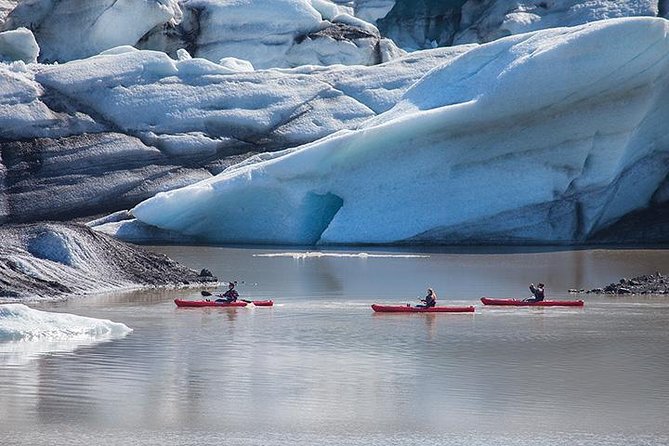 Kayaking on the Sólheimajökull Glacier Lagoon - Key Points