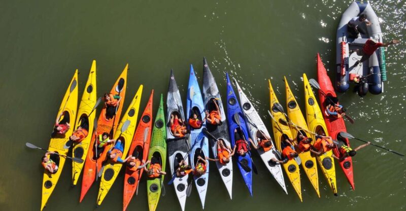 KayakTour or Rental+Premium Gear+QuickIntroCourse+Help - Explore Seville from the Water with Premium Kayaks