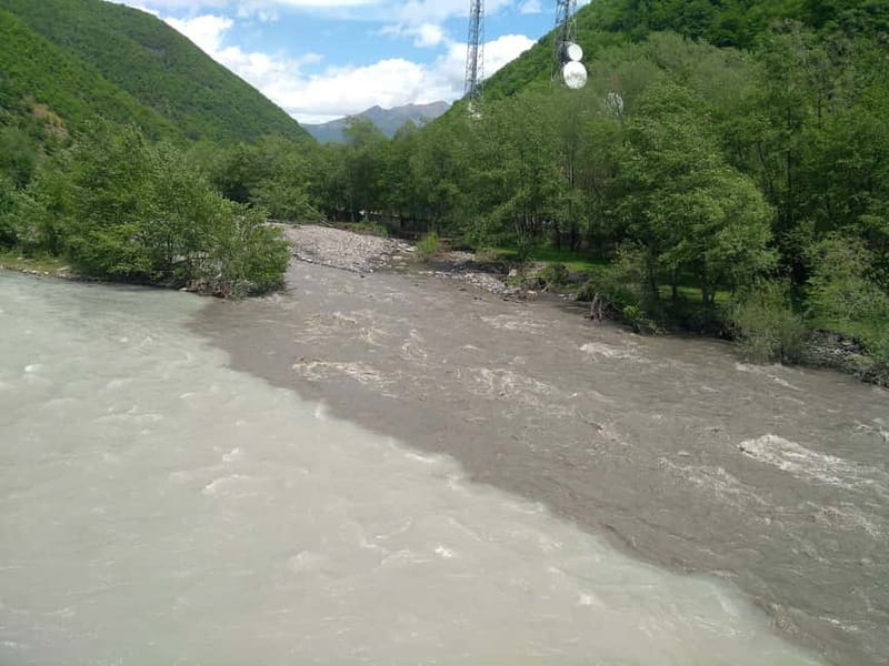 Kazbegi Day Trip (Jinvali, Ananuri, Gudauri, Gergeti church) - Returning to Tbilisi: A Full Day of Discovery