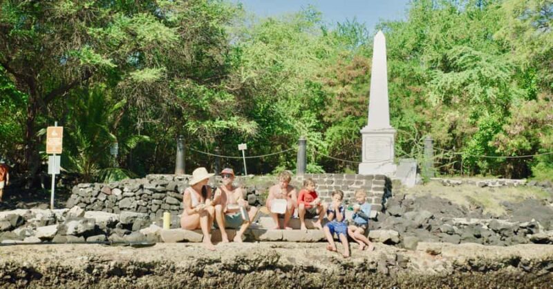 Kealakekua Bay: Guided Kayak & Snorkel Adventure - Physical Activity and Pacing of the Tour