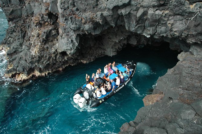 Kealakekua Bay Snorkeling Tour - 4 hour Kona Zodiac Adventure - Highlights of the Coastal Views and Marine Wildlife