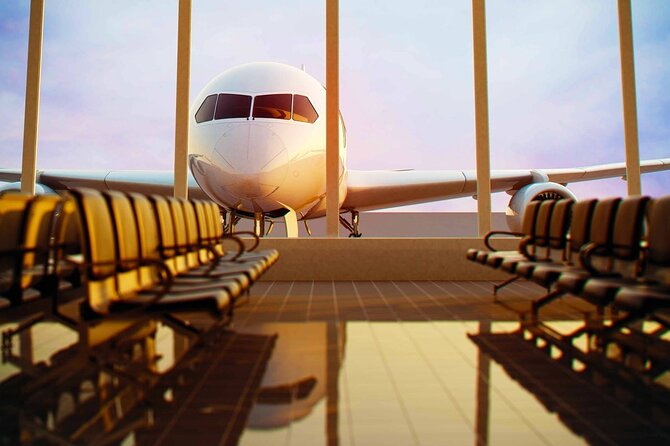 KEF Airport: Private Transfer to/from Reykjavik in Iceland - Hassle-Free Arrival with Meet & Greet Service at Keflavik Airport