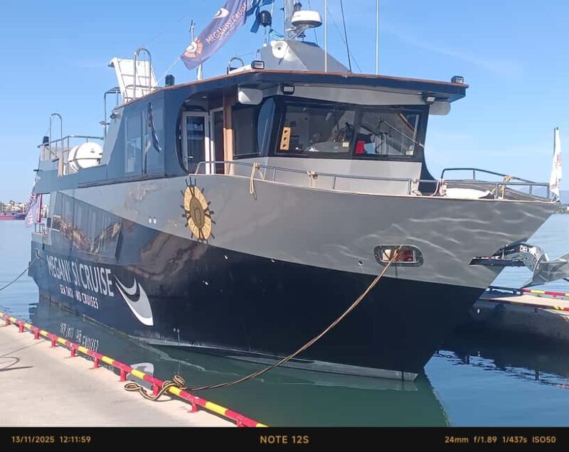 Kefalonia: Argostoli Bay Cruise with Swim Stops - Two Swim Stops at Iconic and Hidden Beaches