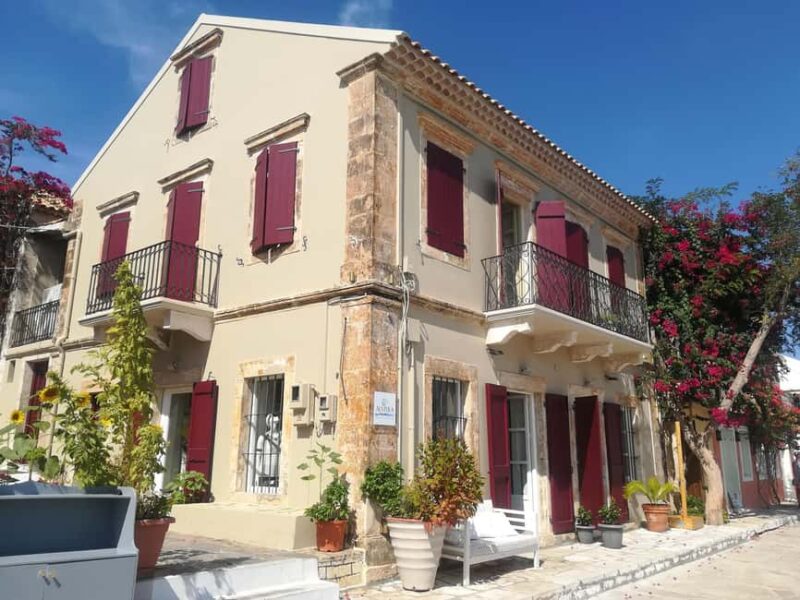 Kefalonia: Fiscardo & Koutsoupia Beach Cruise with BBQ - Key Points