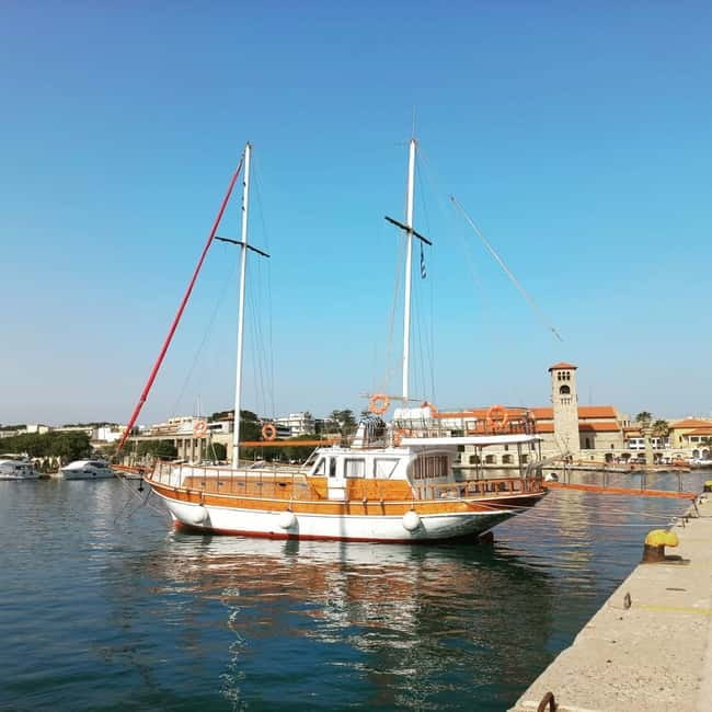 Kefalonia: Full-Day Ithaka Island Cruise with Swim Stops - Key Points