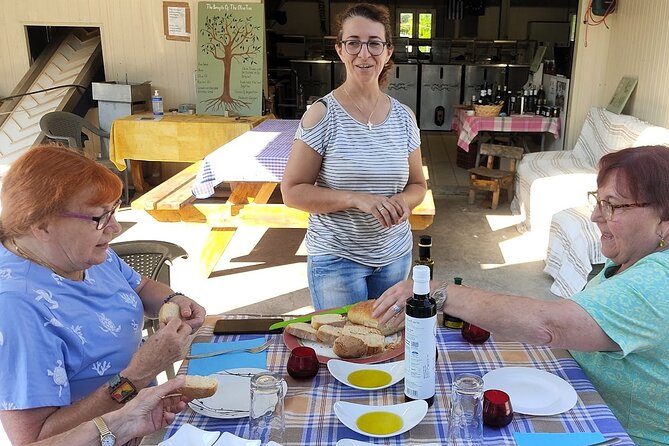 Kefalonia: Private Olive Oil, Honey & Wine Tasting Experience - Discover Kefalonian Honey at Michalatos