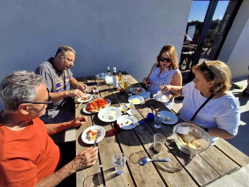 Kefalonia:Private Olive Oil, Honey & Wine Tasting Experience - Engaging and Knowledgeable Guides