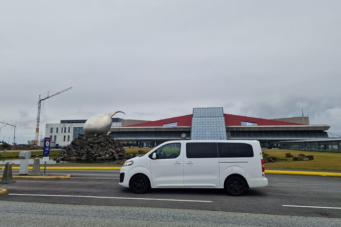 Keflavik Airport Private Transfer Round Trip - Key Points