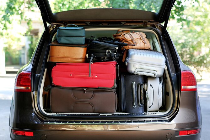 Keflavik Airport Private Transfer To/From Reykjavik cruise Ports - Real User Experiences and Reviews